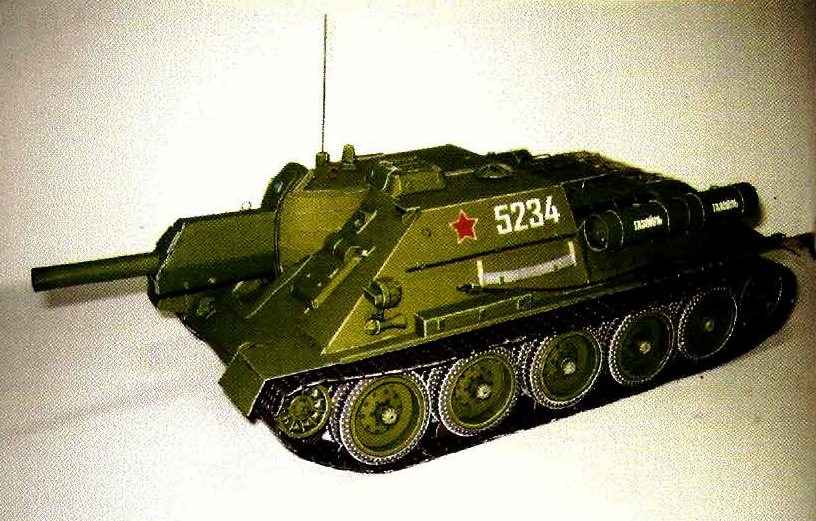 TANK SU-122