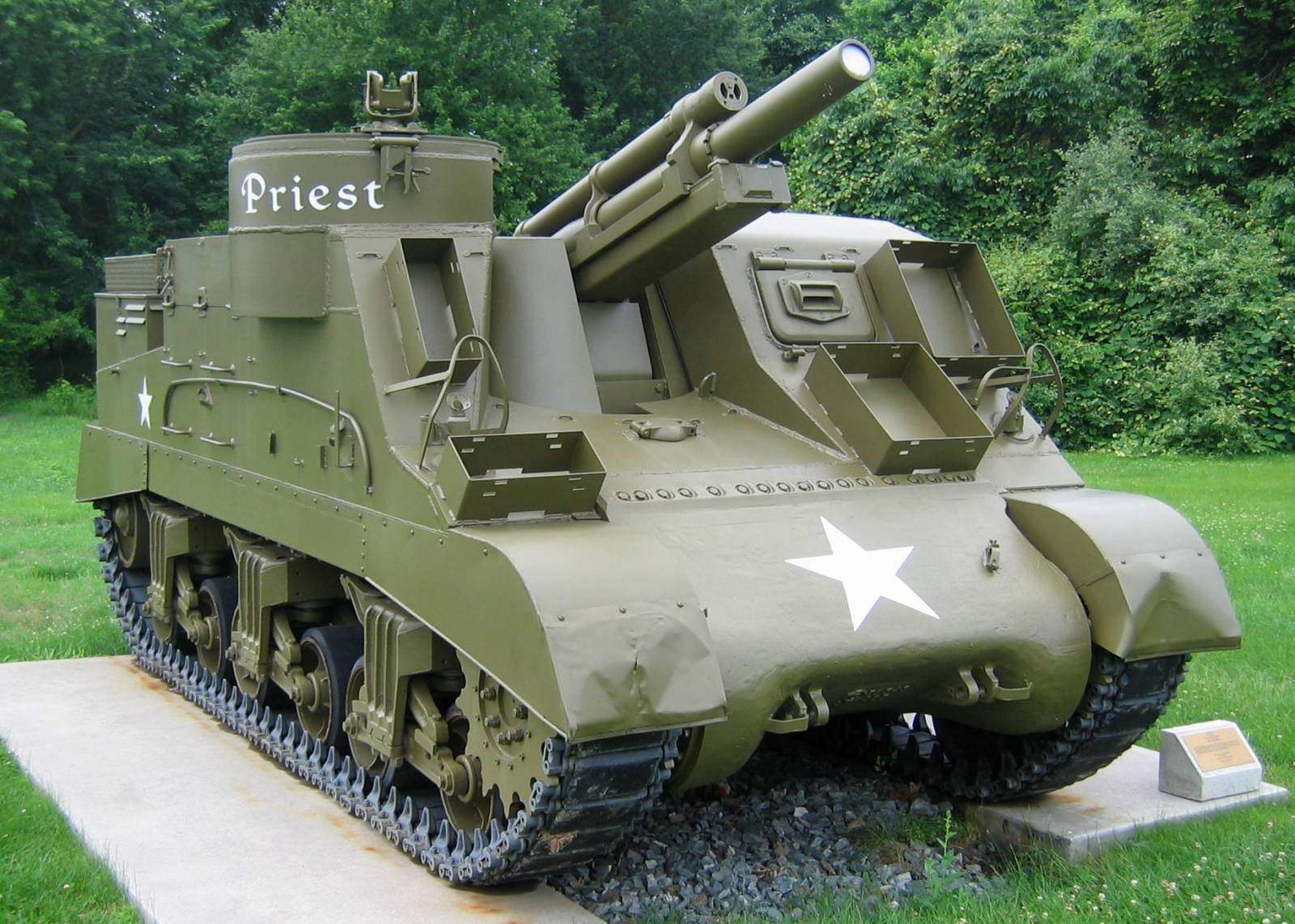 , M7 self-propelled guns ON the chassis of the 