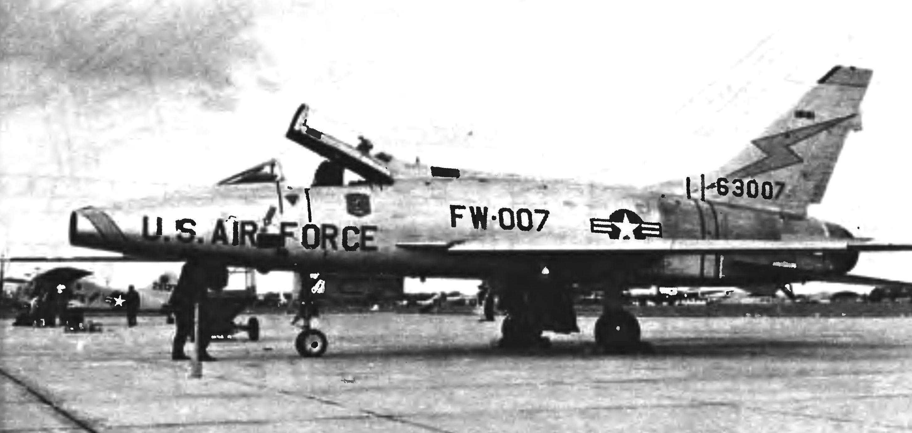 F-100D ВВС США