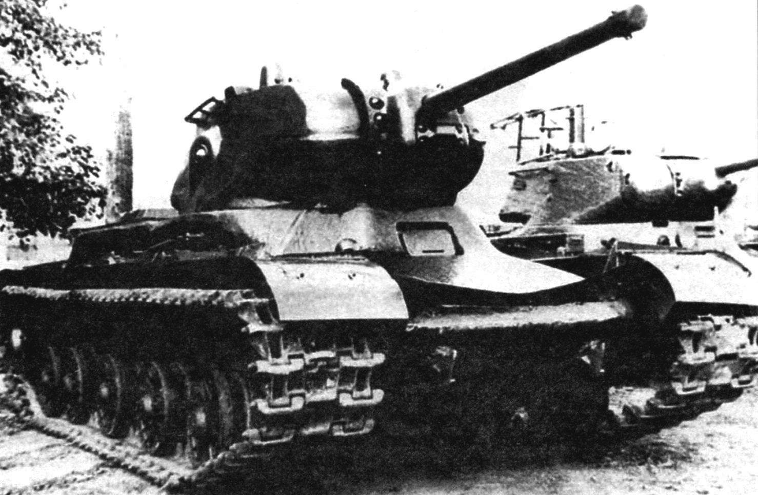 Tank KV-13 in the court of the Chelyabinsk plant No. 100. March, 1943