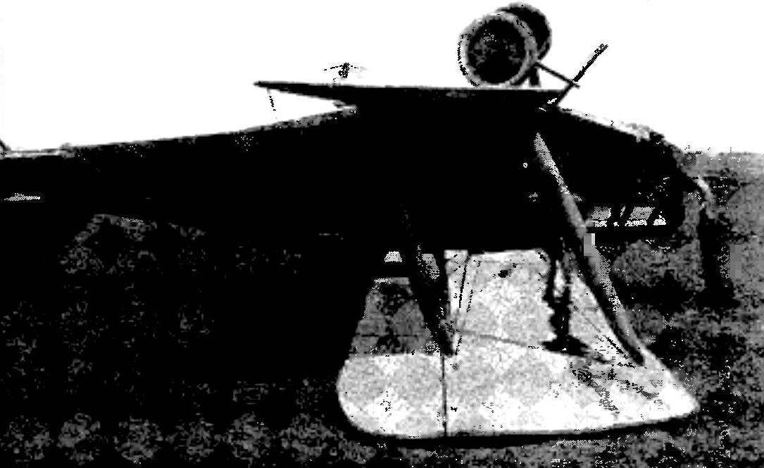 Авария инструктора С. С. Зызымова на посадке. 10 мая 1929 г. Качинская летная школа