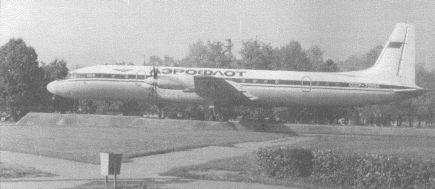 Ил-18В перед аэропортом Шереметьево