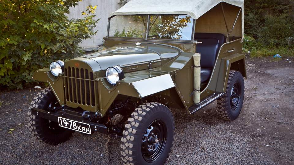 Army car GAZ-67B