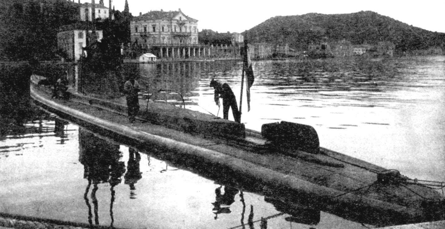 Подводная лодка «U-4», Австро-Венгрия, 1909 г.