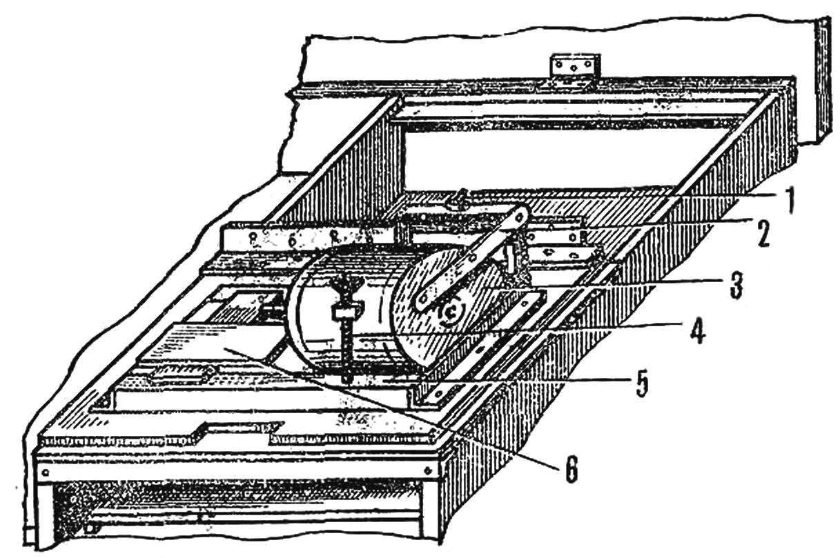 Fig. 3. The form of tables with a folding rear half cover