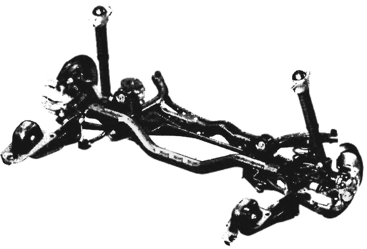 Rear suspension of the car
