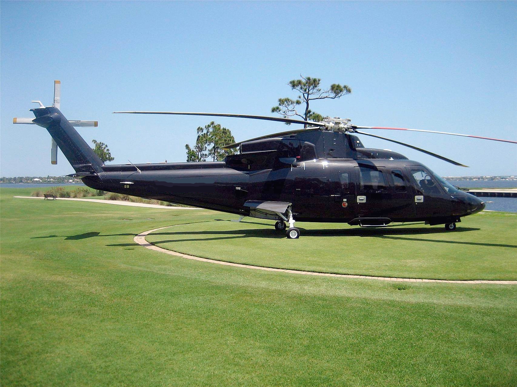 SIKORSKY S-76