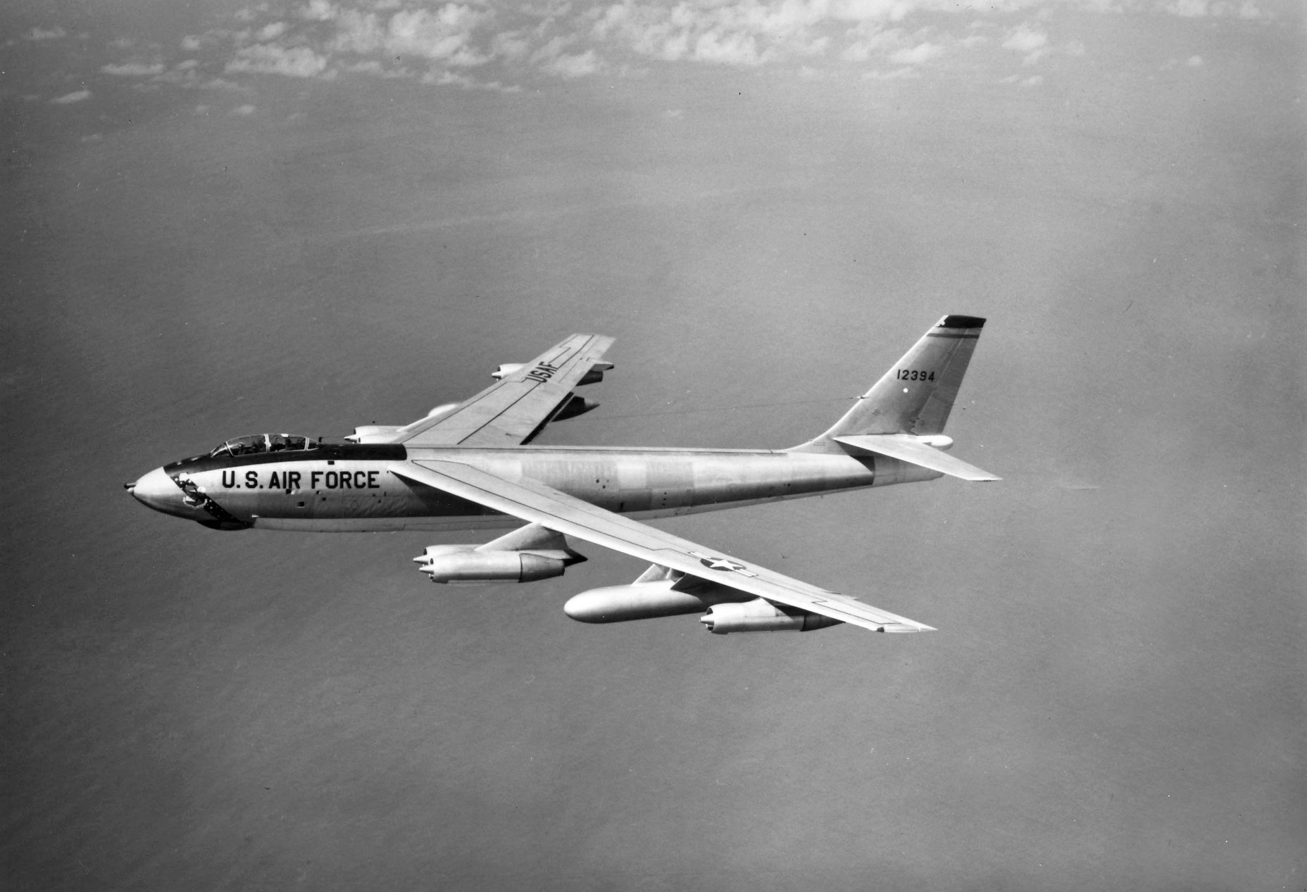 Boeing B47-E Stratojet with the fuselage is covered with special paint that reflects the light radiation of nuclear explosion, 1953