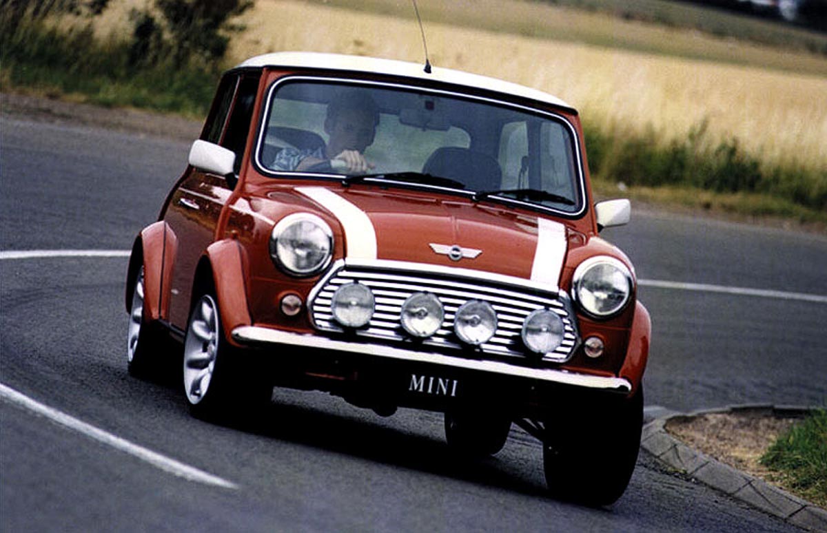 MINI COOPER S release 1970 — front-wheel drive car of the British company Morris