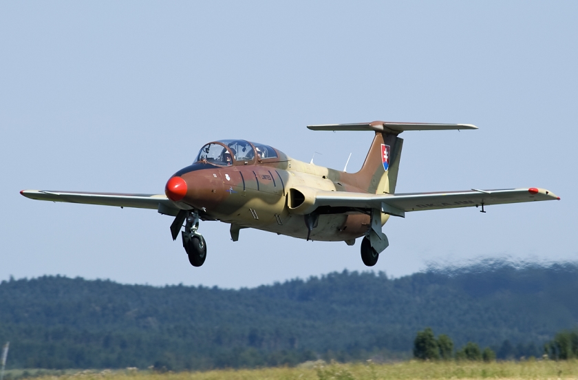 Aero L-29 Delfin (Czechoslovakia)