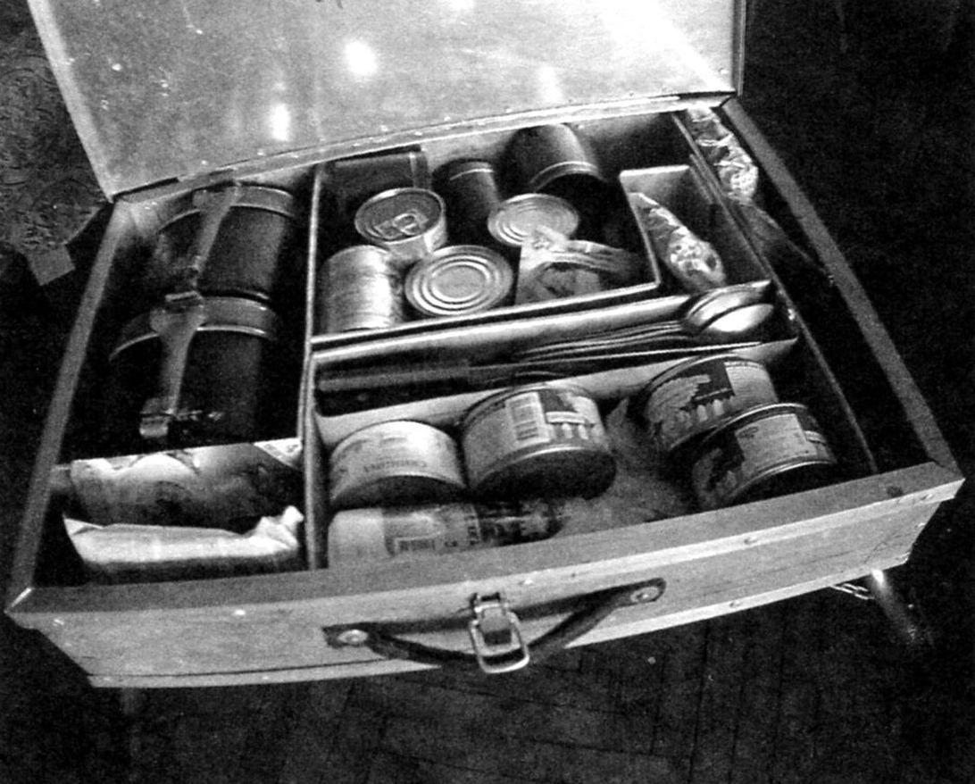 The interior layout of the trunk: everything has its place