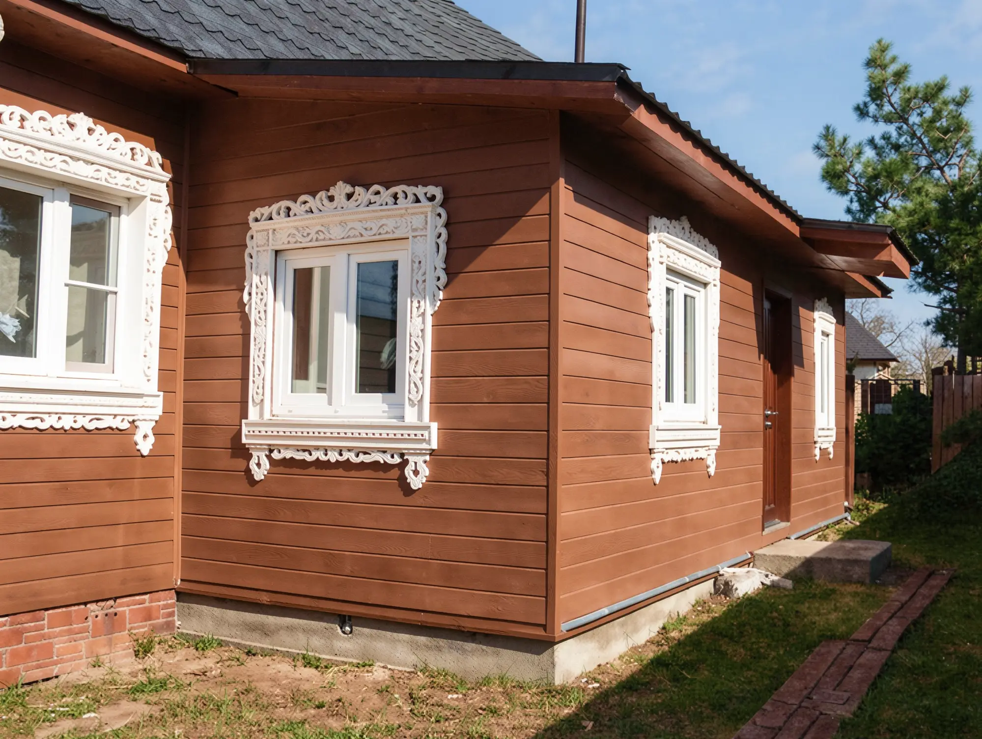 Реконструкція веранди з санвузлом: фундамент, дах, ремонт
