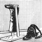 САПОГИ НА… ВЕШАЛКЕ