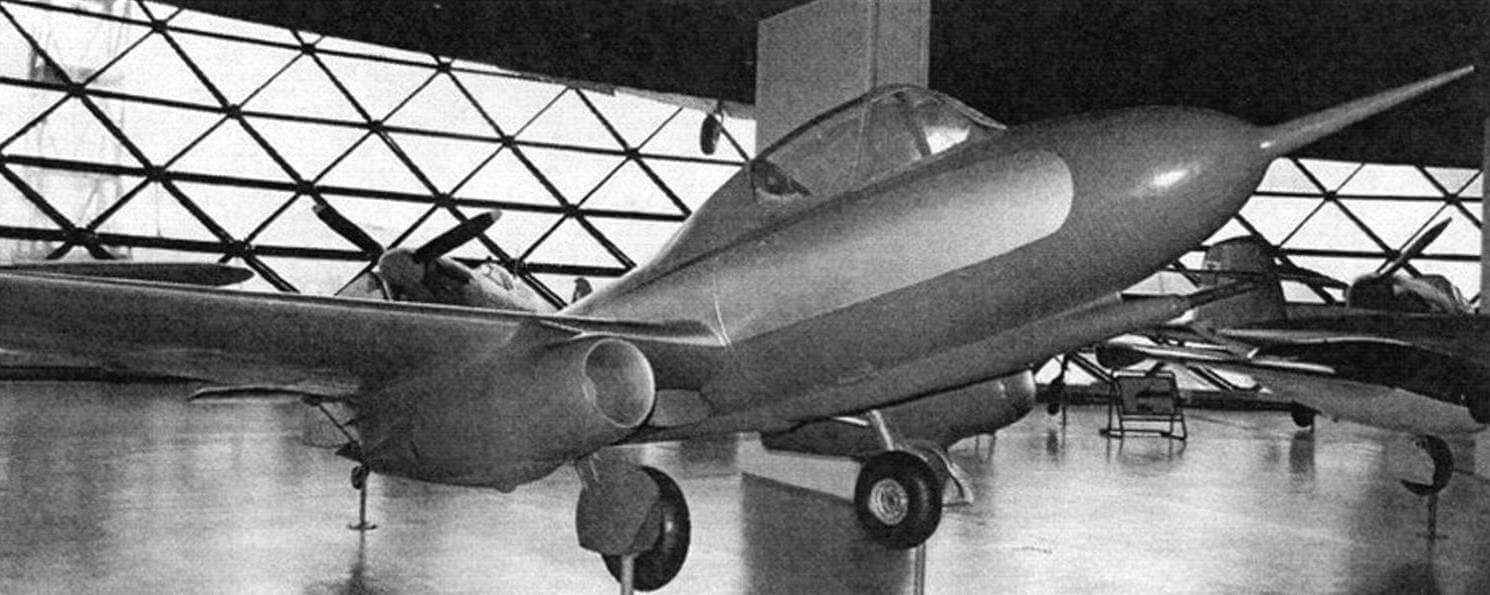 Опытный югославский реактивный самолет Ikarus 451М
