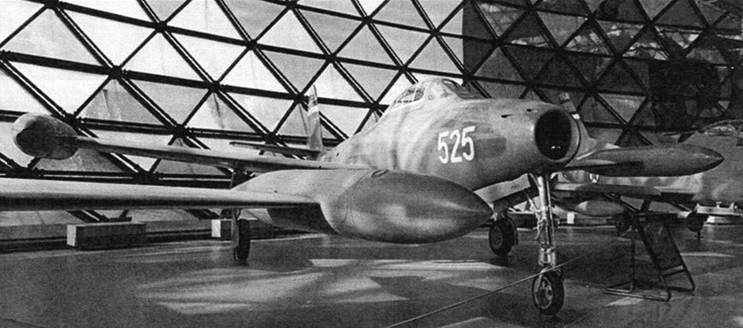 В 1950-е годы истребители-бомбардировщики F-84G составляли основу ВВС Югославии
