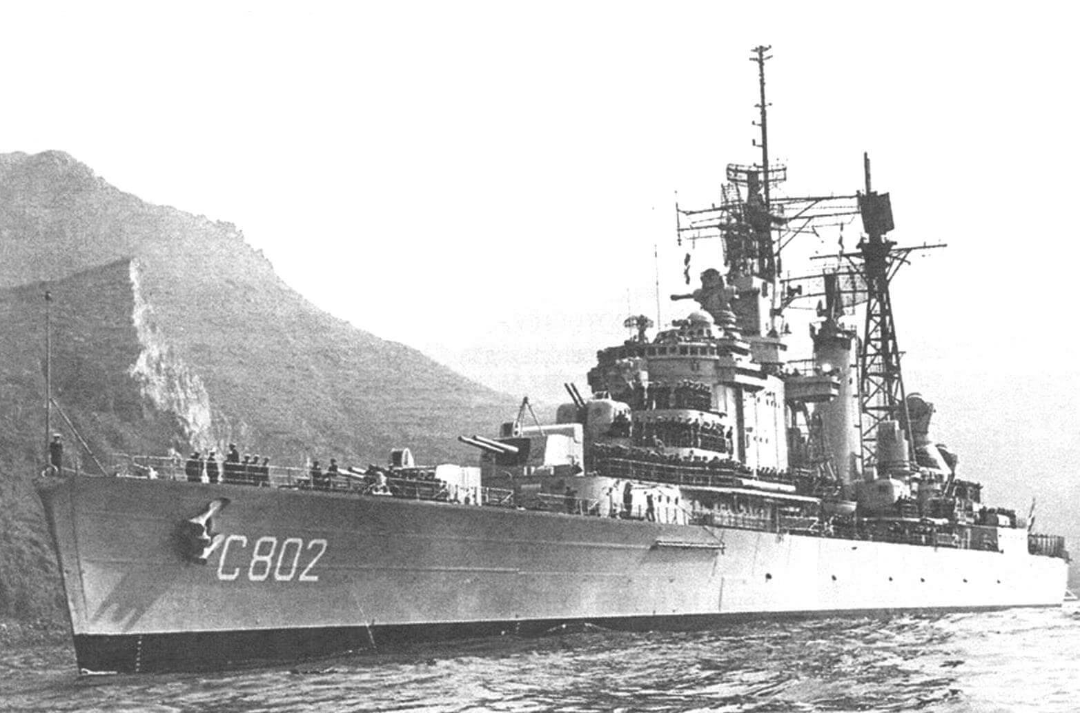 Один из «наследников славного имени» - крейсер С802 «Де Зевен Провинене»» (1966 год)