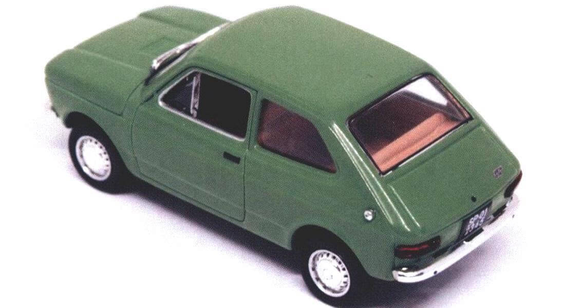 Ранние Fiat 127 не оснащались боковыми зеркалами