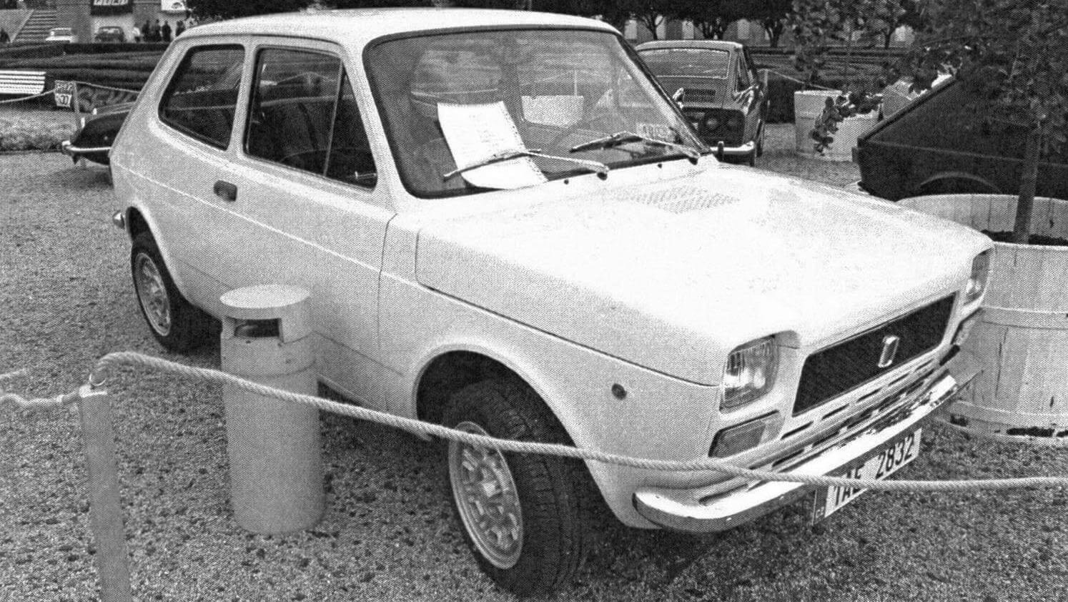 Fiat 127 образца 1972 года на выставке в Праге, посвященной 110-летию компании
