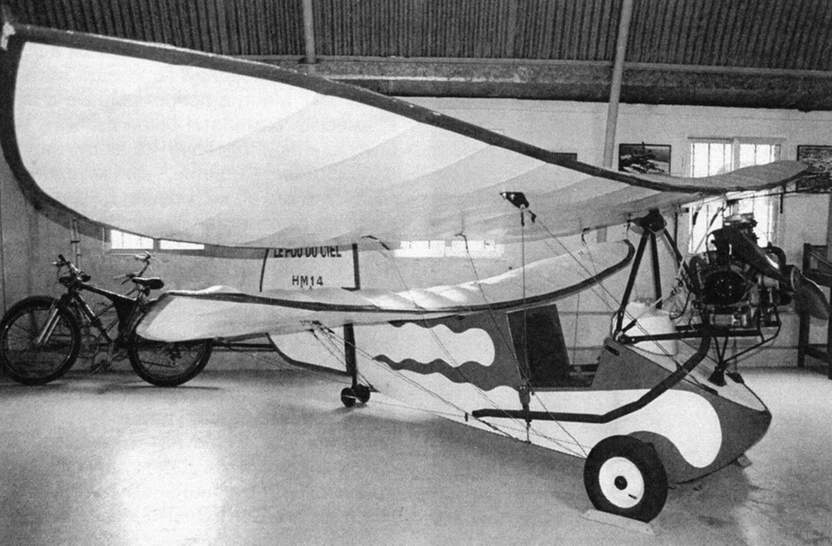 Le Pou Du Ceil - «небесная блоха» построена мальтийскими любителями авиации