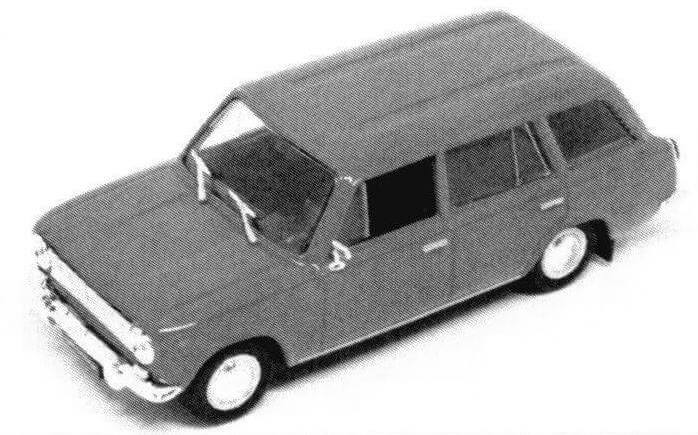 Модель ВАЗ-2102 из журнальной серии DeAgostini