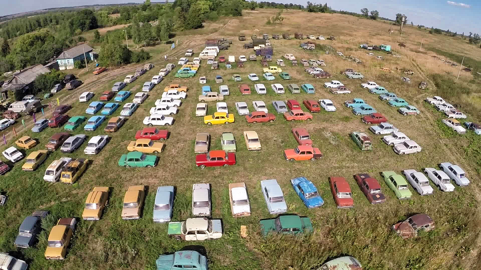 Автомобили тула. Автомузей Михаила Красинца в Тульской области. Музей Михаила Красинца в Черноусово. Михаил Красинец Черноусово музей. Музей Михаила Красинца в Черноусово Тульской области.