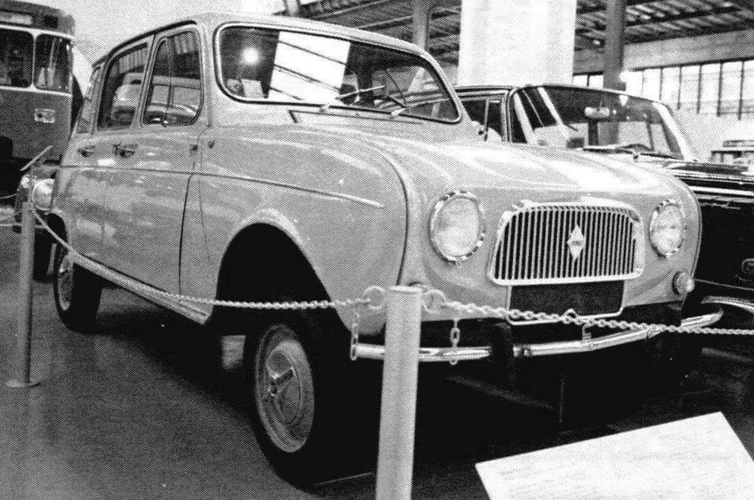 Renault 4L образца 1962 года