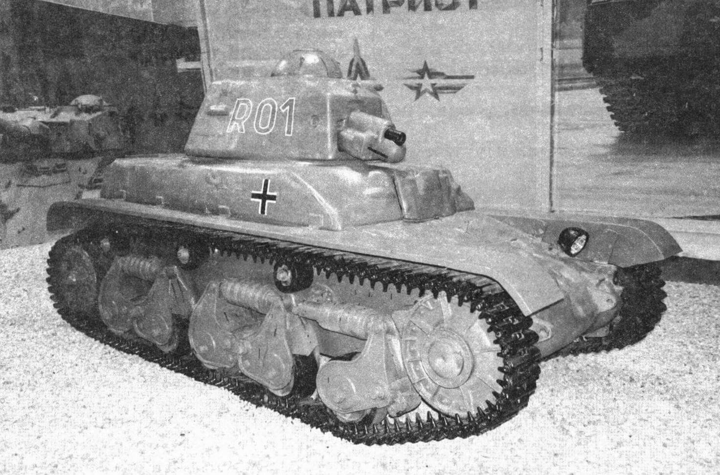 Танк R35 в «цветах» вермахта. ФГАУ ВППКиО ВС РФ «Патриот», музейный комплекс № 1, 2020 г.