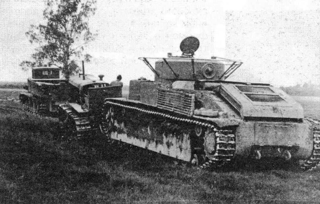 Буксировка танка Т-28 двойной тягой