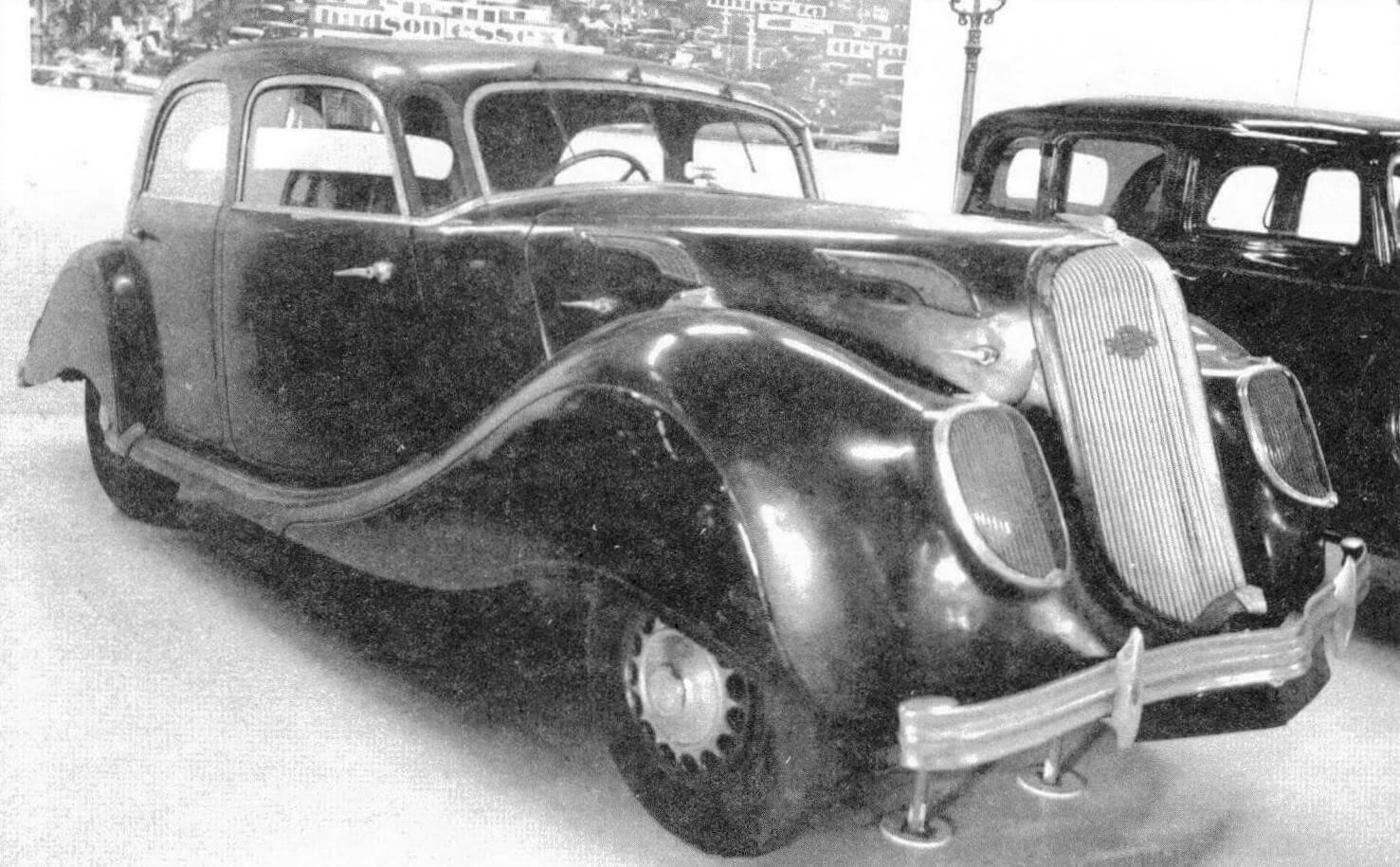 Panhard & Levassor Dynamic 1937 года из коллекции автомобильного музея Брюсселя