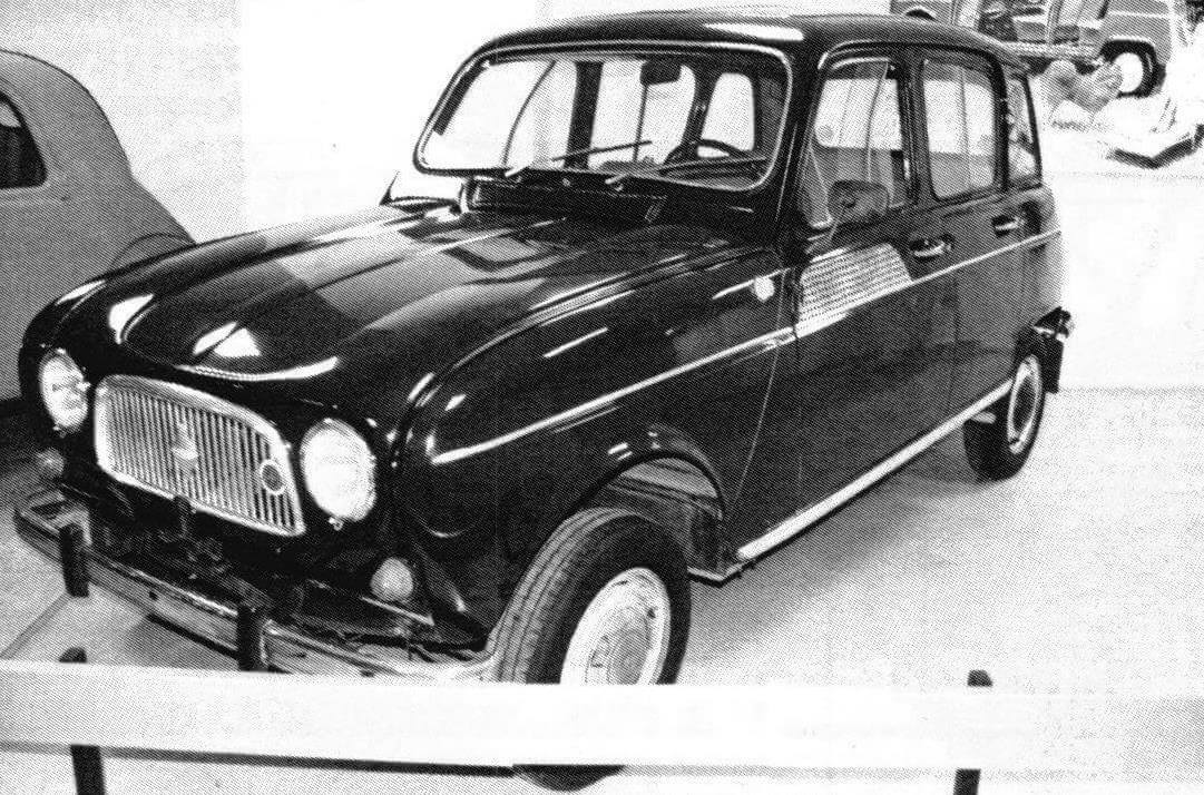 Renault 4L Parisienne