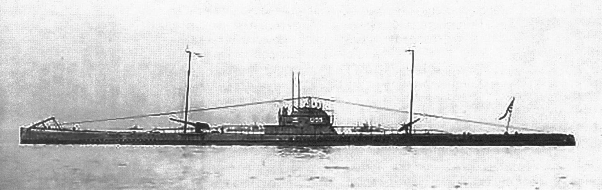 Германская подводная лодка U-55 (фотография сделана вскоре после окончания Первой мировой войны)
