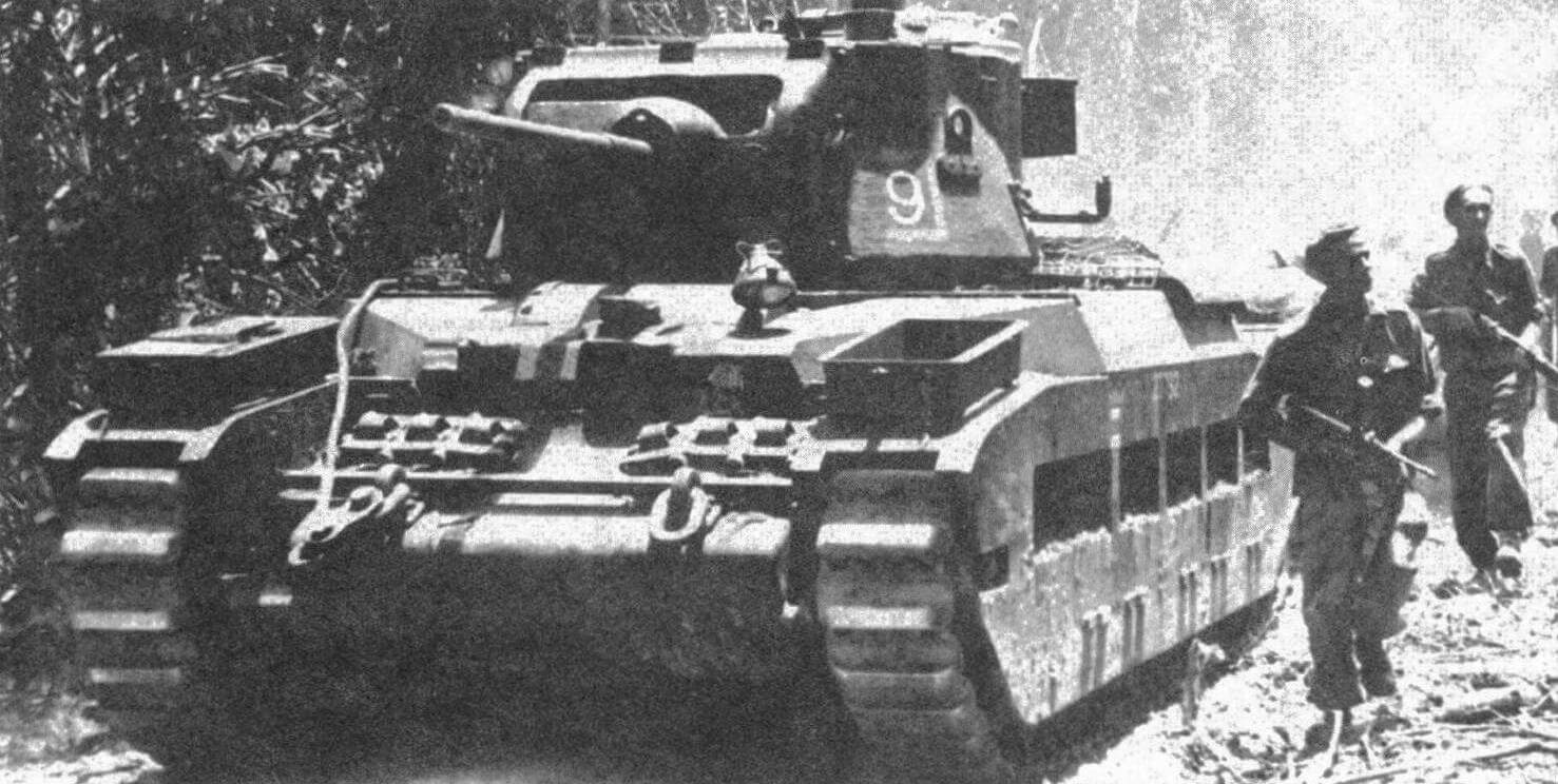 «Матильда» 2-го батальона 4-го австралийского танкового полка во время боев на Новой Гвинее. Апрель 1945 года