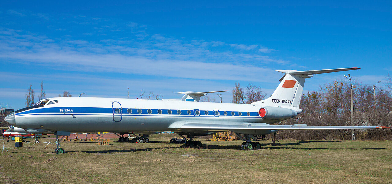 Ту-134А