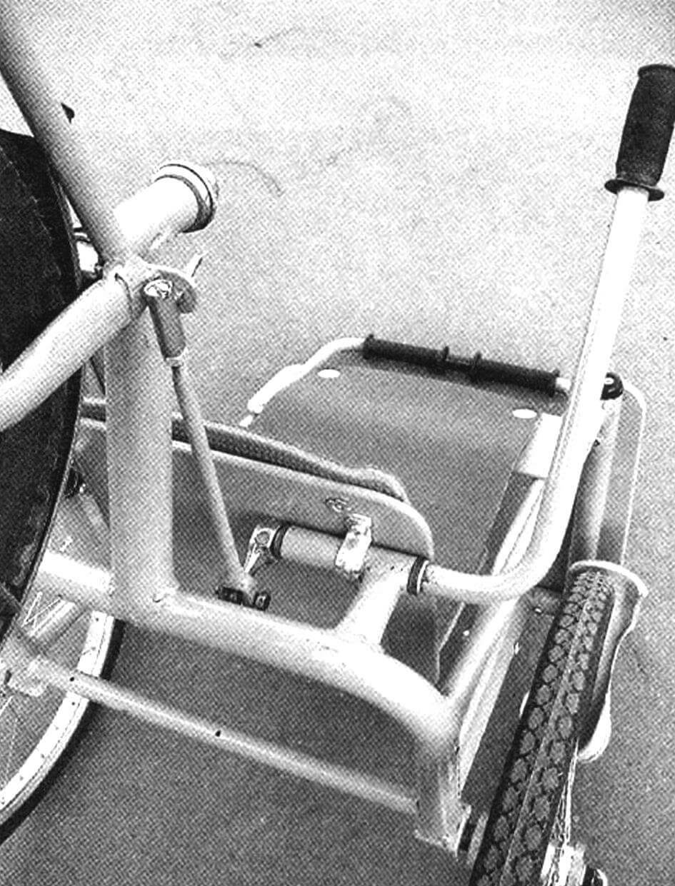 Manual Steering of the 'Zolga' Cycle Stroller