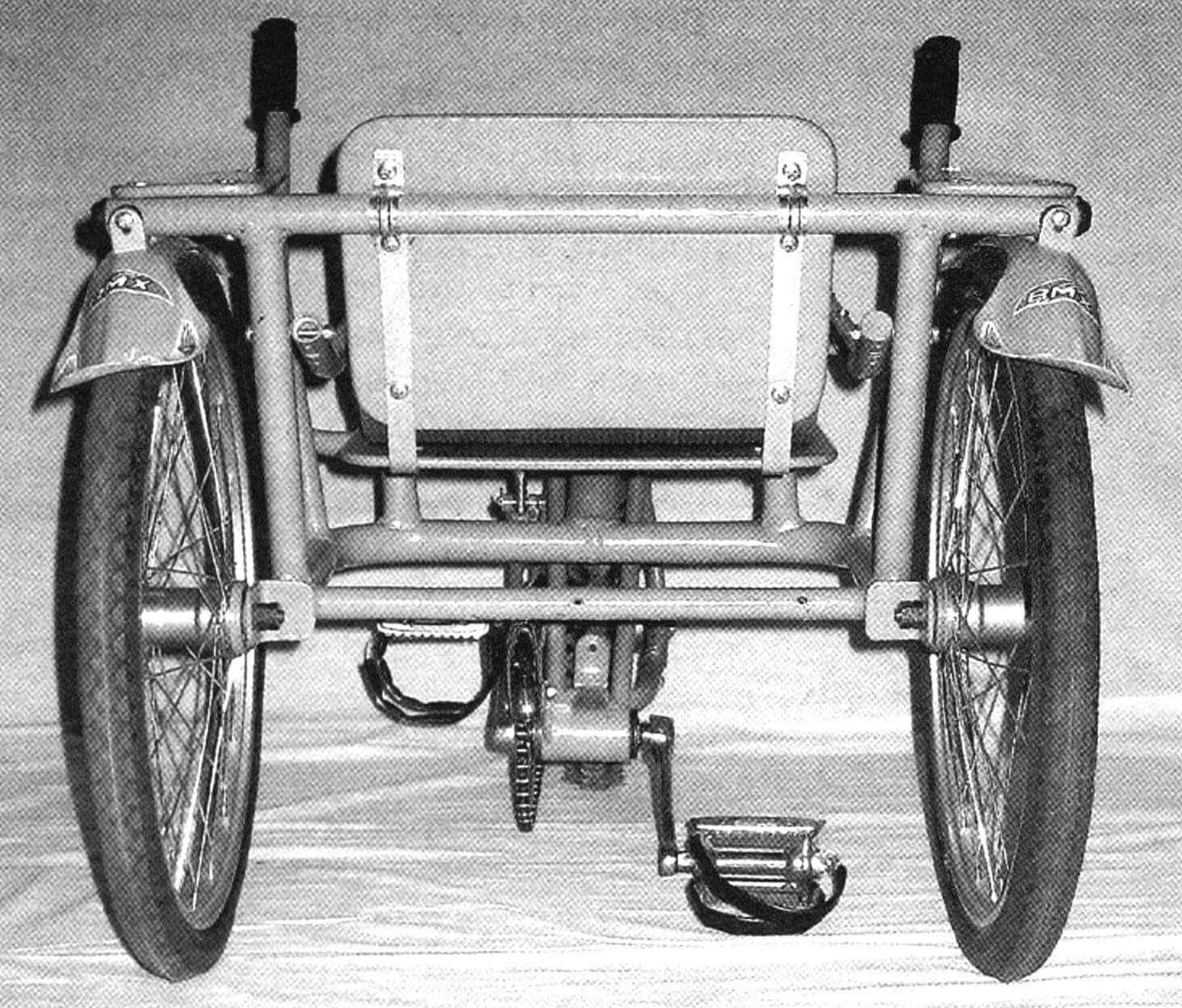 Cycle Stroller 'Zolga': Rear View