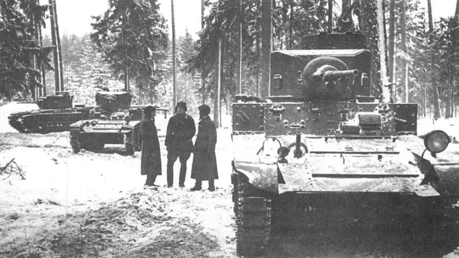 Легкий танк М3л (М3) одной из частей Красной Армии. Калининский фронт, 1943 год