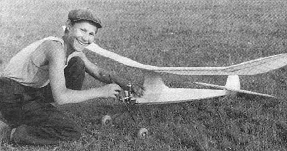 Aircraft modeling is Yuri Algebraistov’s biggest hobby during his school years