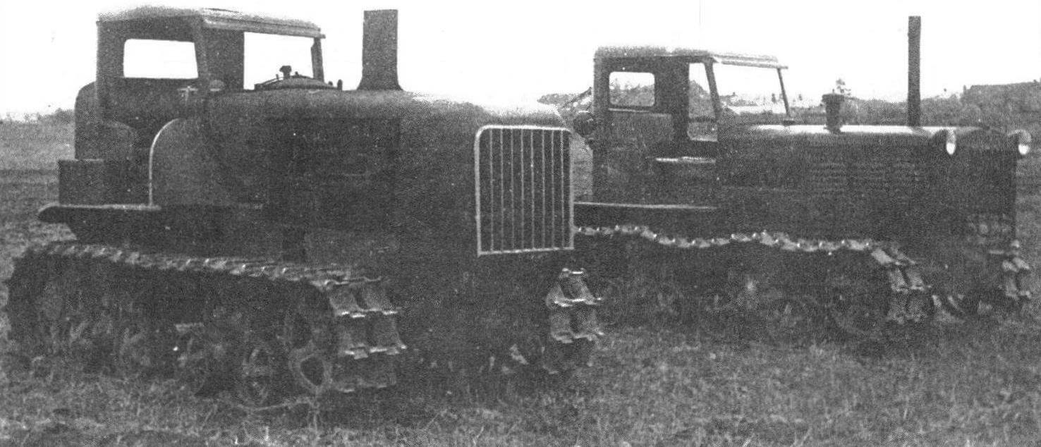 Трактор ПТ-1 и «контрольный» трактор СТЗ-НАТИ
