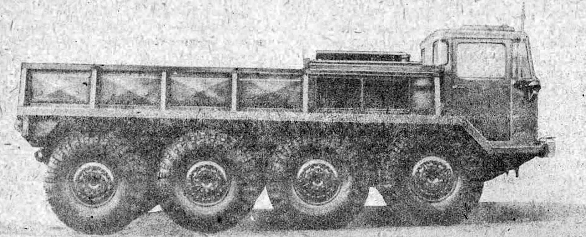 Автомобиль ЗИЛ-134.