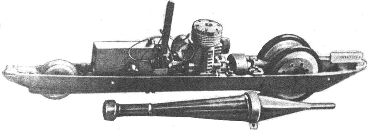 Модель Е4, принесшая ее владельцу (и советской команде в целом) победу в Галларте.