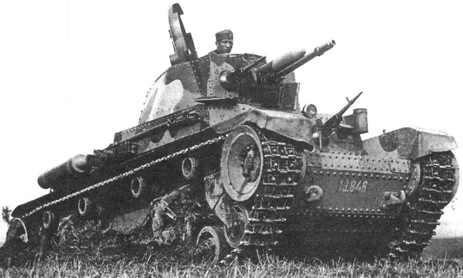 Танк LТ vz.35 из состава 3-го танкового полка чехословацкой армии, Центральная Словакия, 1937 год