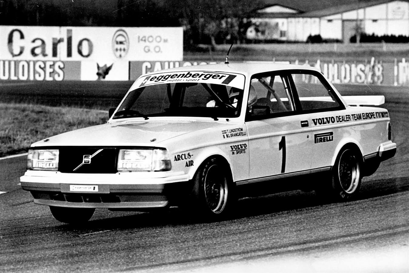 «Летающий кирпич» Volvo 240 Turbo