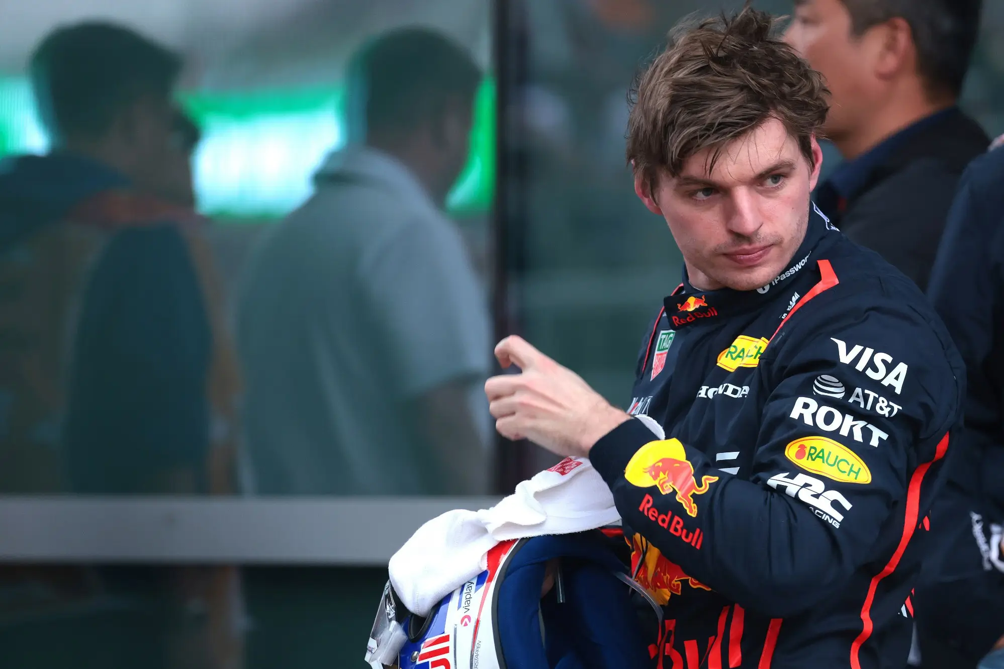 Будущее Ферстаппена в Red Bull остается неопределенным после ухода Хорнера