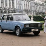 «СЕМЕРКА» ВЫХОДИТ В ЛИДЕРЫ