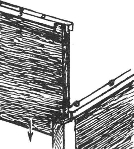 Connection of removable side and side using angle