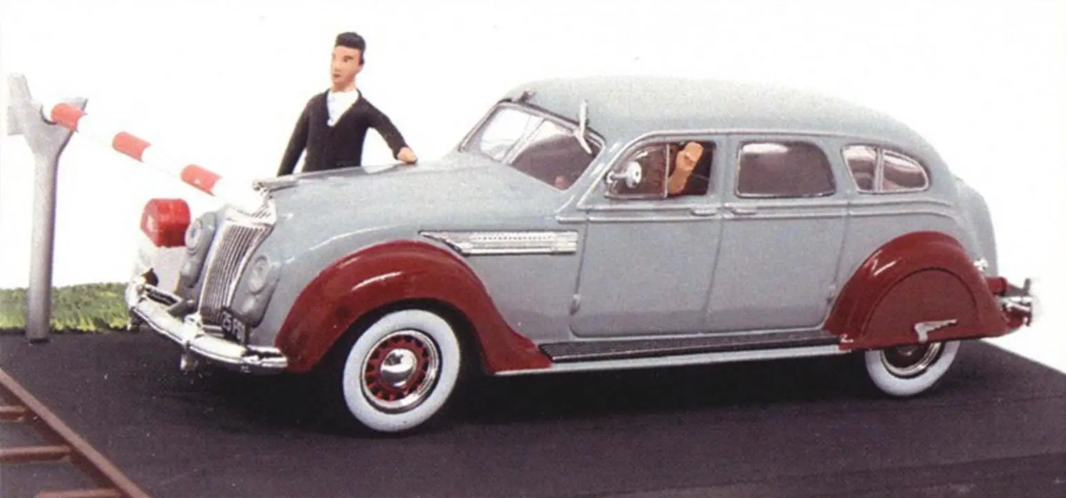 Седан Chrysler Airflow 1936 года фирмы Altaya