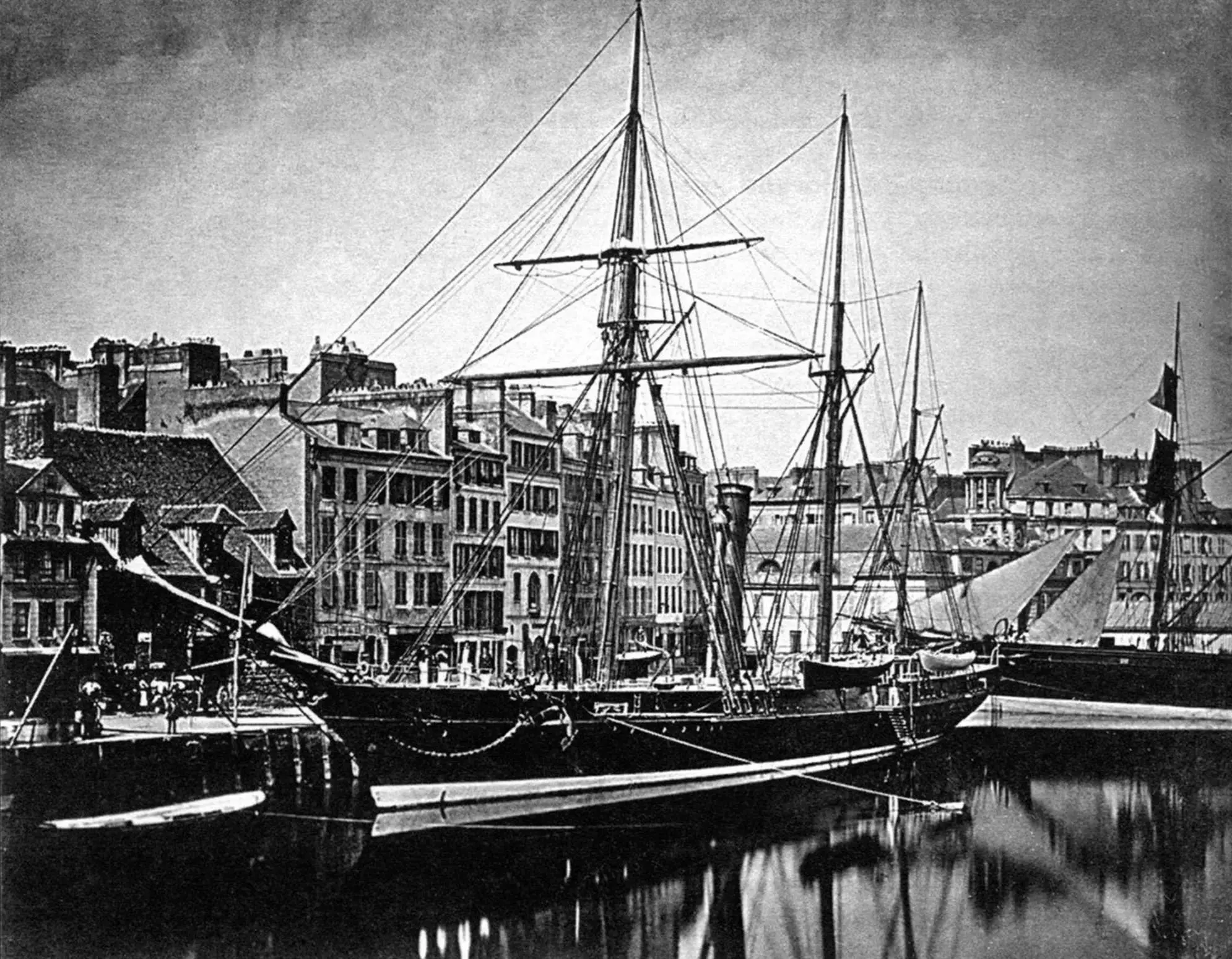 Яхта Наполеона III «La Reine Hortense», одна из предшественниц «L’Aigle»; Гавр, 1856 год