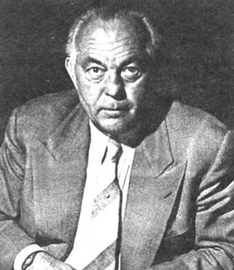 АвиаконструкторКурт Танк (1898-1983)