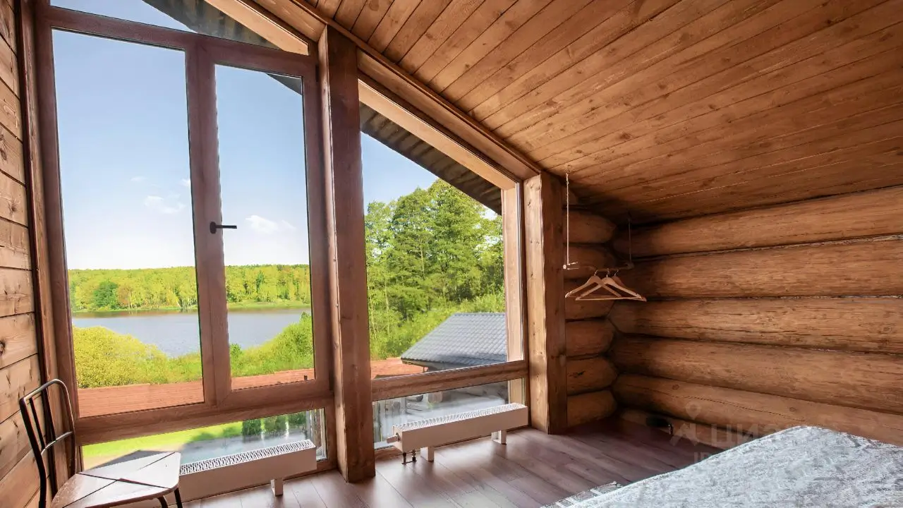 Вид на реку со спальни