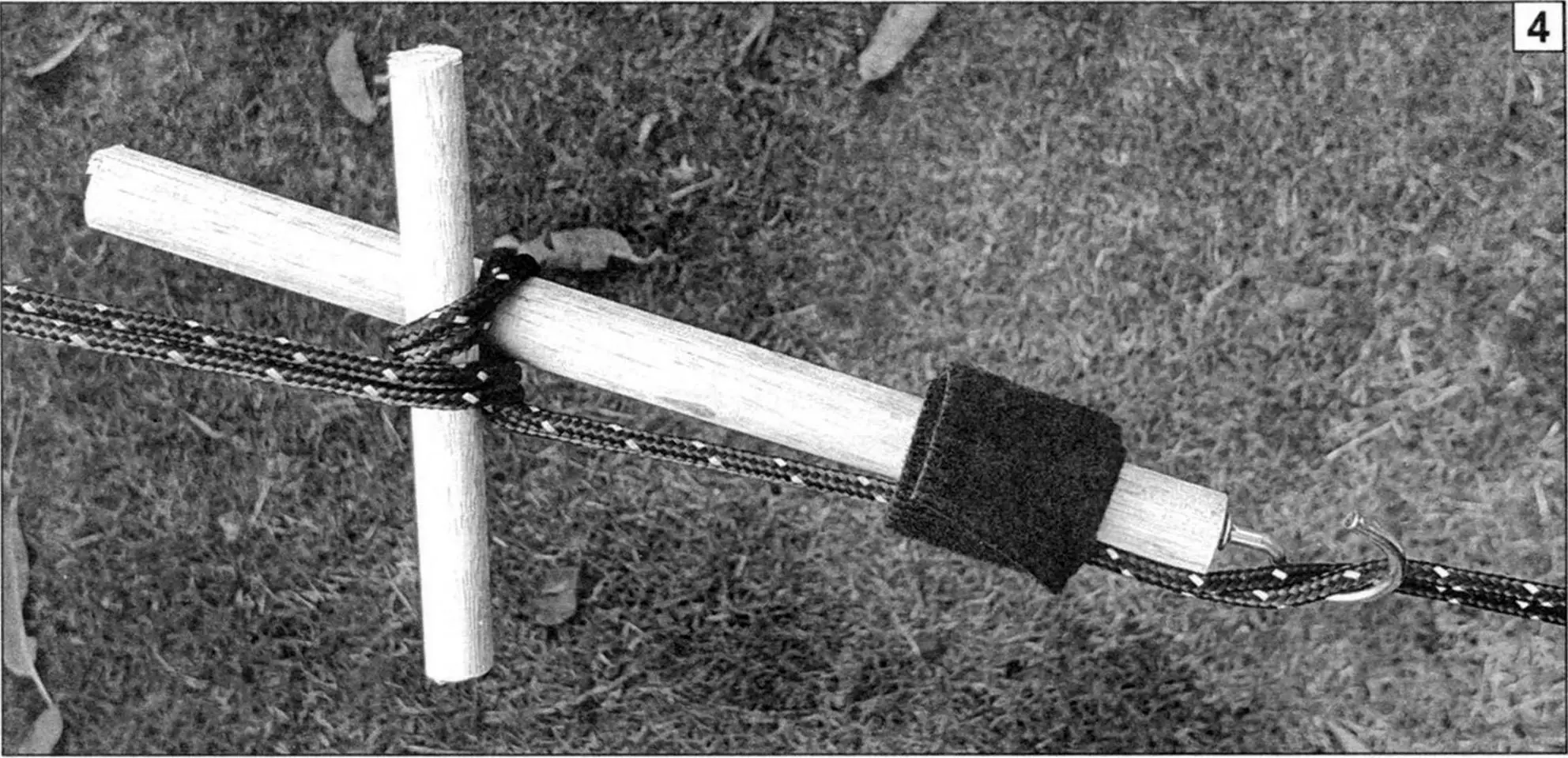 НАТЯЖИТЕЛЬ